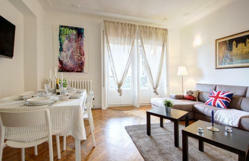Mameli Apartment