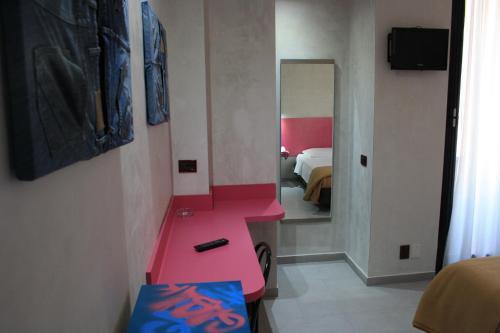 Hotel 38