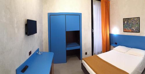 Hotel 38
