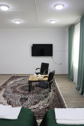 Hostal Issyk - Kol Hotel