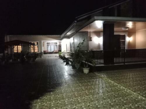 Home Stay Dara Ayu