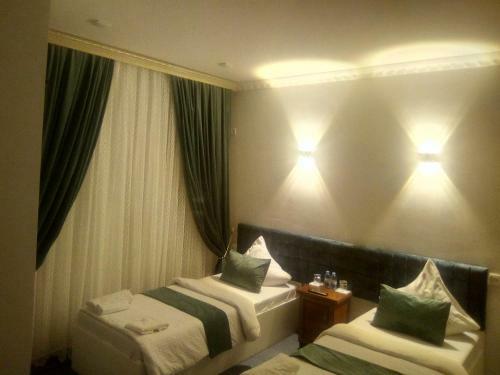 Sharq Hotel