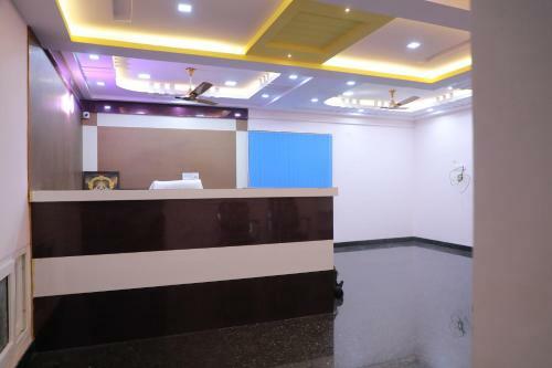 Hotel Monarch Stays Gandhi Nagar