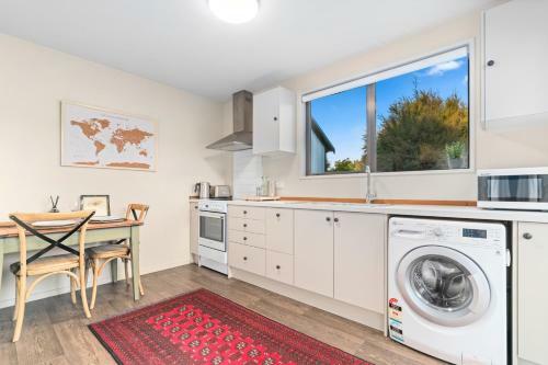 Mountain View Bliss - Albert Town Holiday Unit