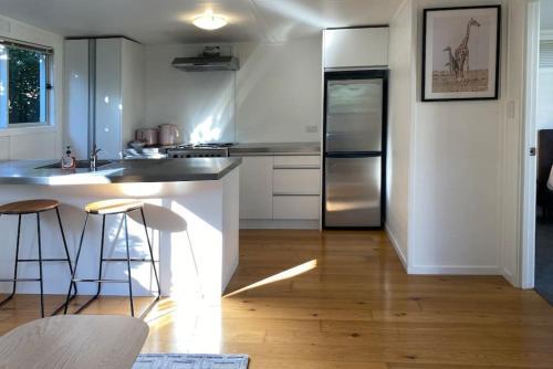 Awesome Mt Eden 1br Unit - Wifi-carpark - Heatpump
