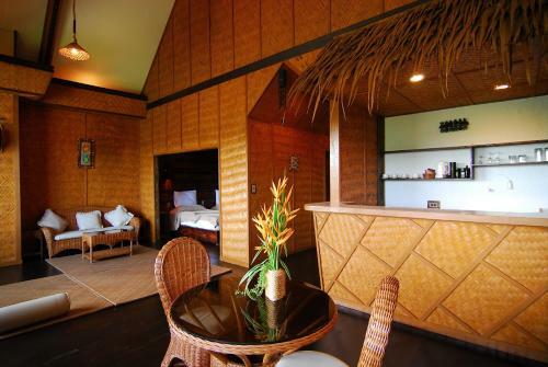 Hotel Palau Plantation Resort