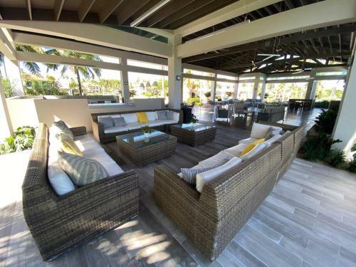 Villa Vila Ide�l, Ocean View Beachfront Community W/pool