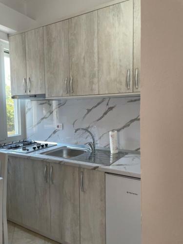 Apartamento Holiday In Expres Durres