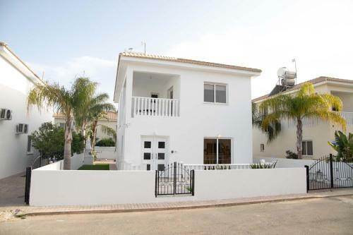 Villa Luxvillasrentals Ayia Napa