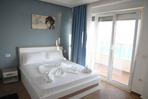 Hotel Sh�ngjini