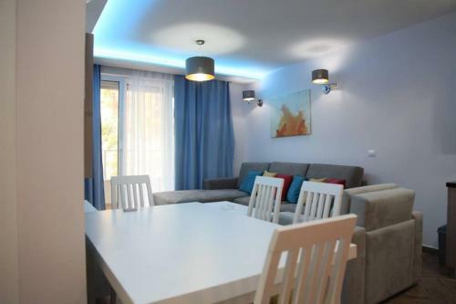 Hotel Sh�ngjini