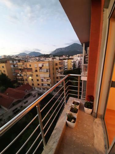 Apartamento Erjoni's Guest House