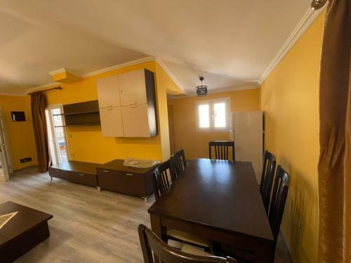 Joen Apartments