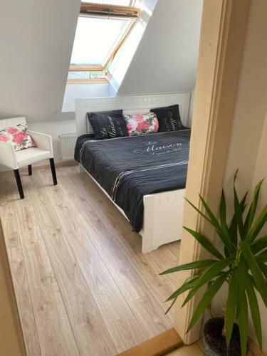 Apartamento Shabby Chick 3 Bedroom Mezonet With Balcony