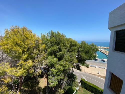 Apartamentos Tres Carabelas Altamar