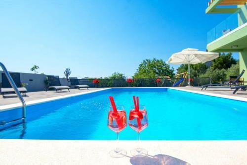 Villa Nin Holiday Home With Pool