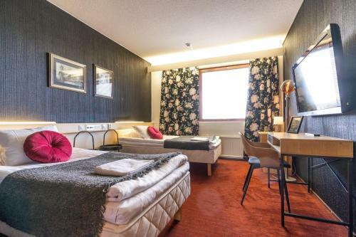 Hotelli J�ms�