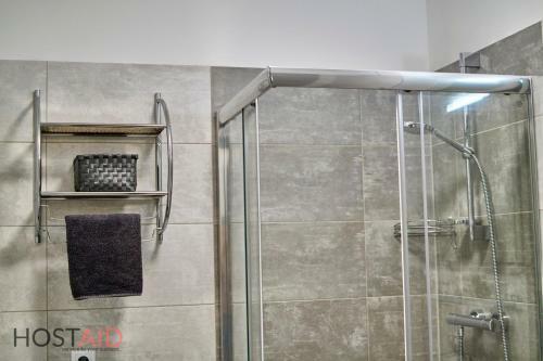 Vanessa Apartman Balatonf�red - Hostaid
