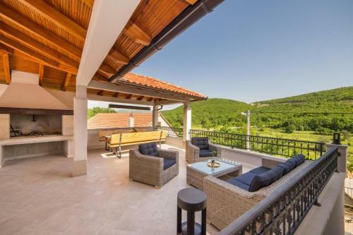 Villa Argenta, Ar?ano - Cista