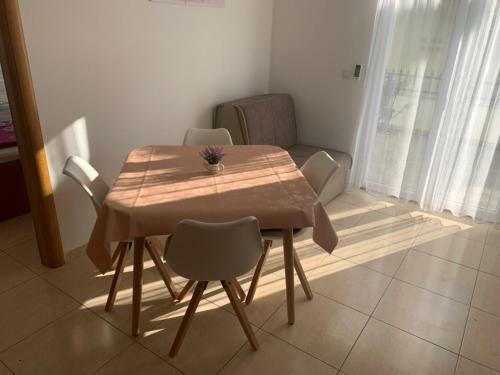 Villa Popi? - Apartm�ny Monika