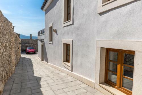 Villa Eve's Castle
