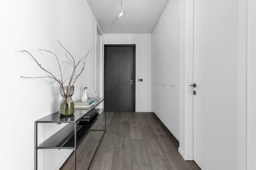 Sunny Central Reykjav�k Apartment - Harbour View