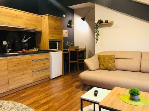 Urban Corner Deluxe Apartments