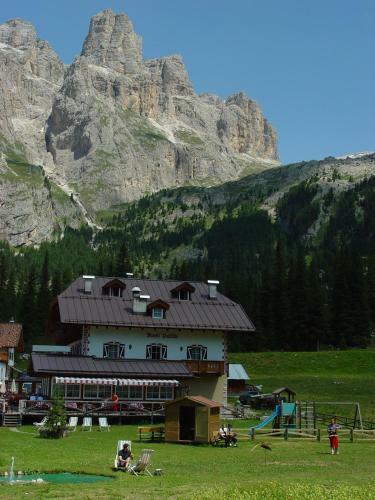 Hotel Chalet Monti Pallidi
