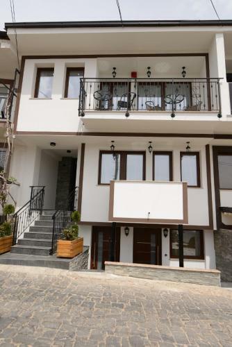 Noce Apartments - Premium Lake View