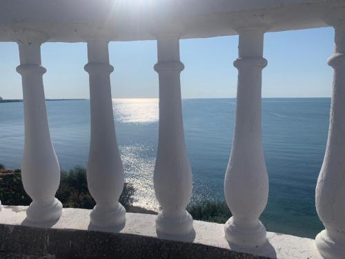Apartment By The Sea