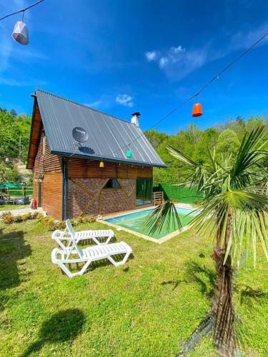 Mesmerizing Bungalow With Jacuzzi And Private Pool Surrounded By Nature In Sapanca