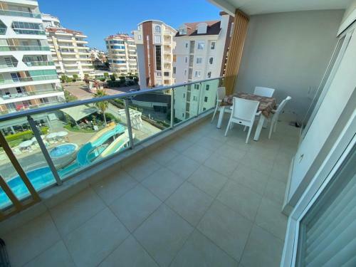 Apartamento Emerald Park Residence