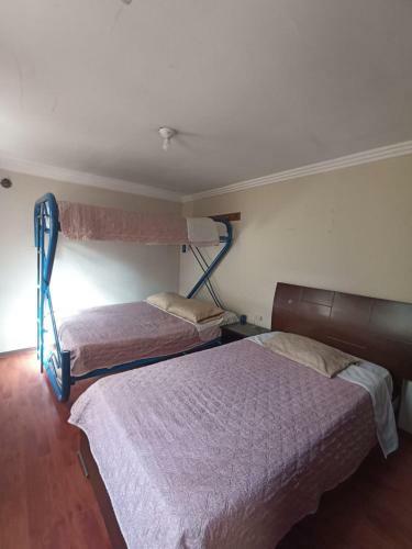 Alojamiento Hostal Reshouse