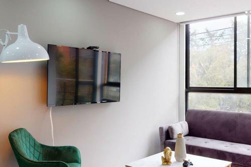 Apartamento Lujoso Apto de 2 Hab Con Balc�n
