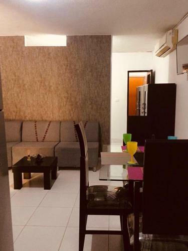 Apartamento C�modo Y Econ�mico VI