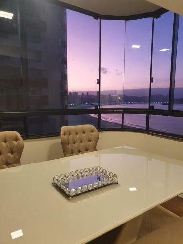 Apartamento Fant�stica Vista Para O Mar
