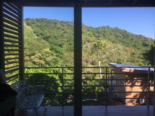 Xanadu, La Joya Surf House