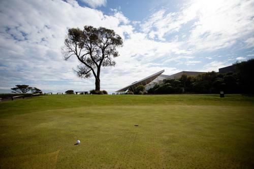 Hotel Peppers Moonah Links Resort