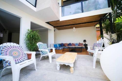 Cozy Beach Apartment, Next To The Beach.