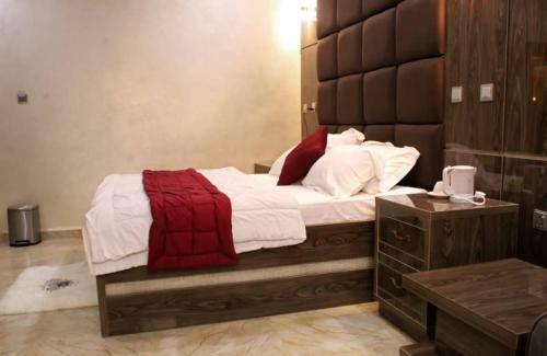 Hotel De Rossi Suites