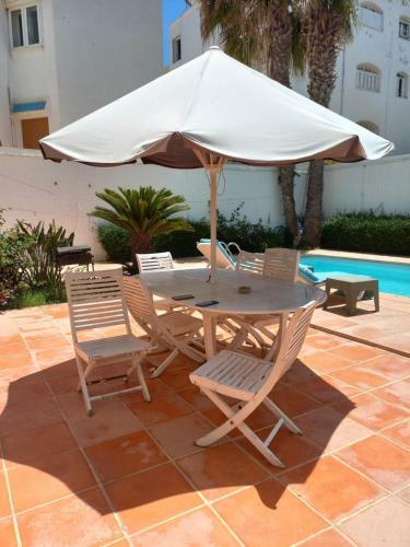 Jolie Villa Avec Piscine,vue Mer