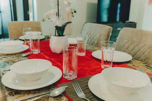 Ayala Mall 10mins Walk Cebu City Apartment & Pool