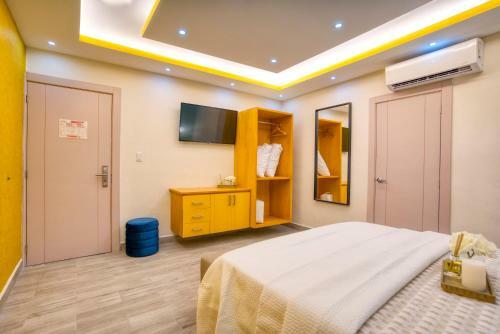 Melina Hotel