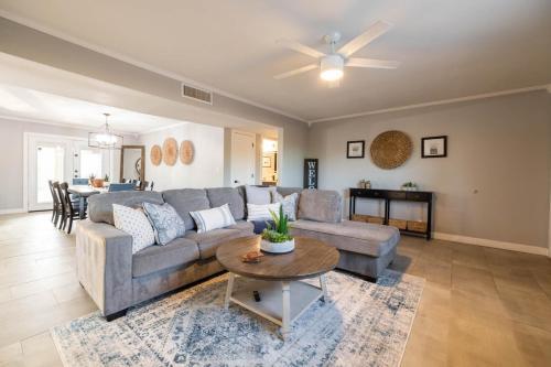 Scottsdale Granite Reef Home