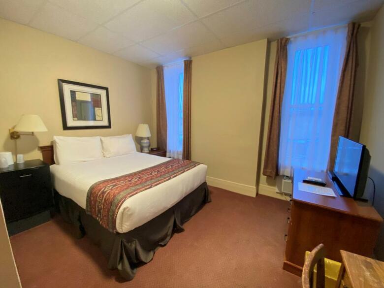 Hotel Bedford