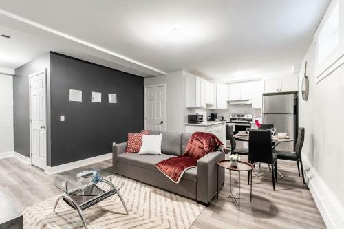 Brand New - 1br Modern Apartment - Prime Location