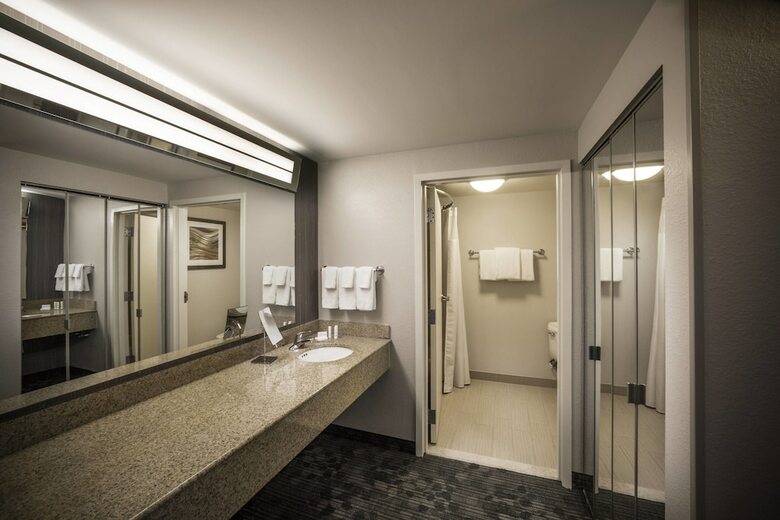 Hotel Courtyard By Marriott Norfolk Downtown