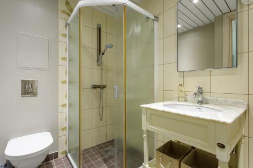 Harbour Apartment