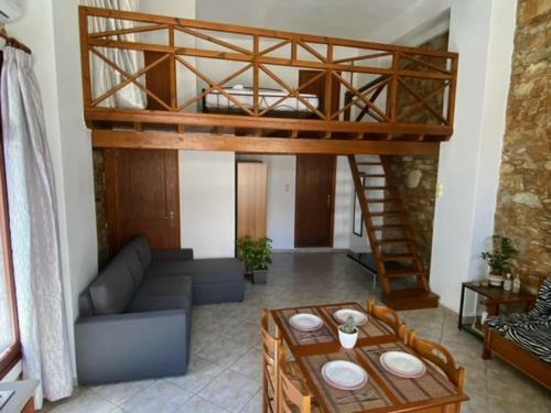 Medusa Apartment