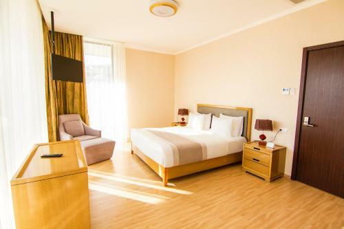 Lisi Hills Hotel